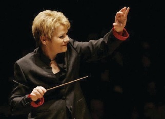 You won’t want to miss Marin Alsop conducting the Philadelphia Orchestra PHOTO BY: GRANT LEIGHTON