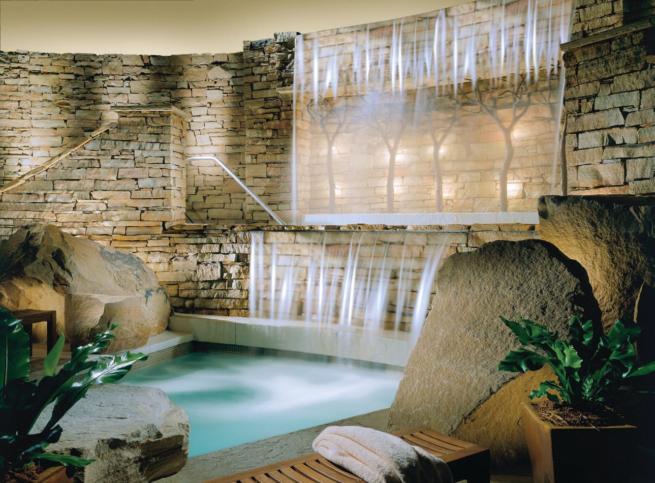 The Aqua Garden features a co-ed soaking pool with heated Hydromassage WaterWalls PHOTO COURTESY OF THE BRAND